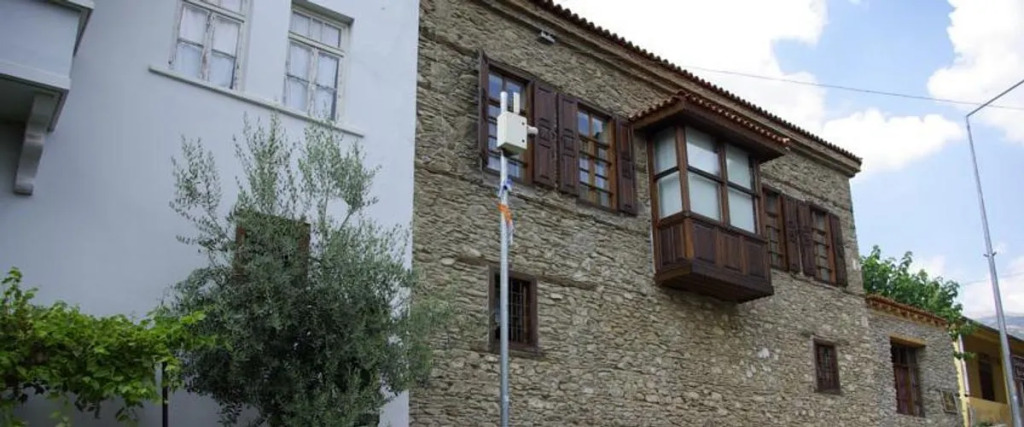 Saliha Hanım Taş Konak