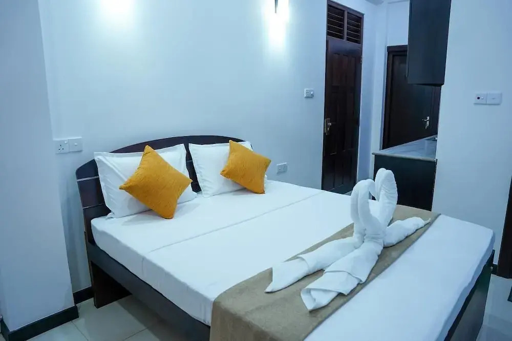 Green Eye Apartment & Hotel