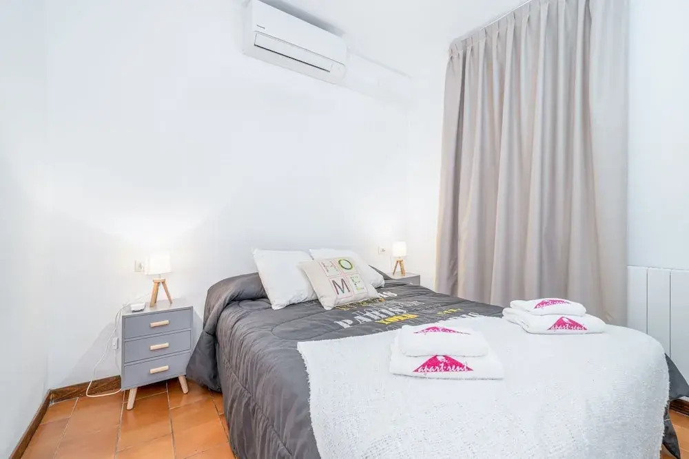 Empuriabrava Apartment With Pool, Parking