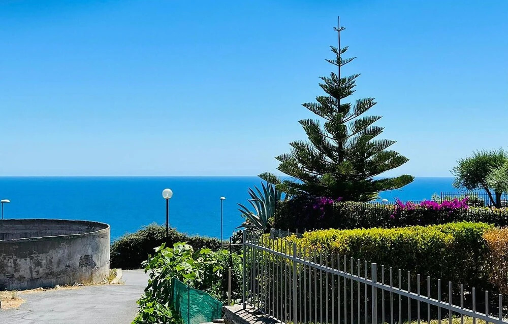 Lovely Home In San Lorenzo Al Mare