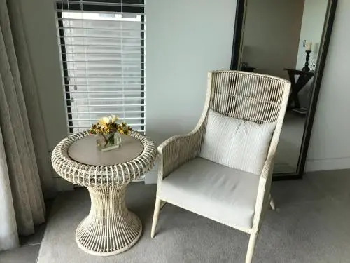 Sunbrae Shores Retreat
