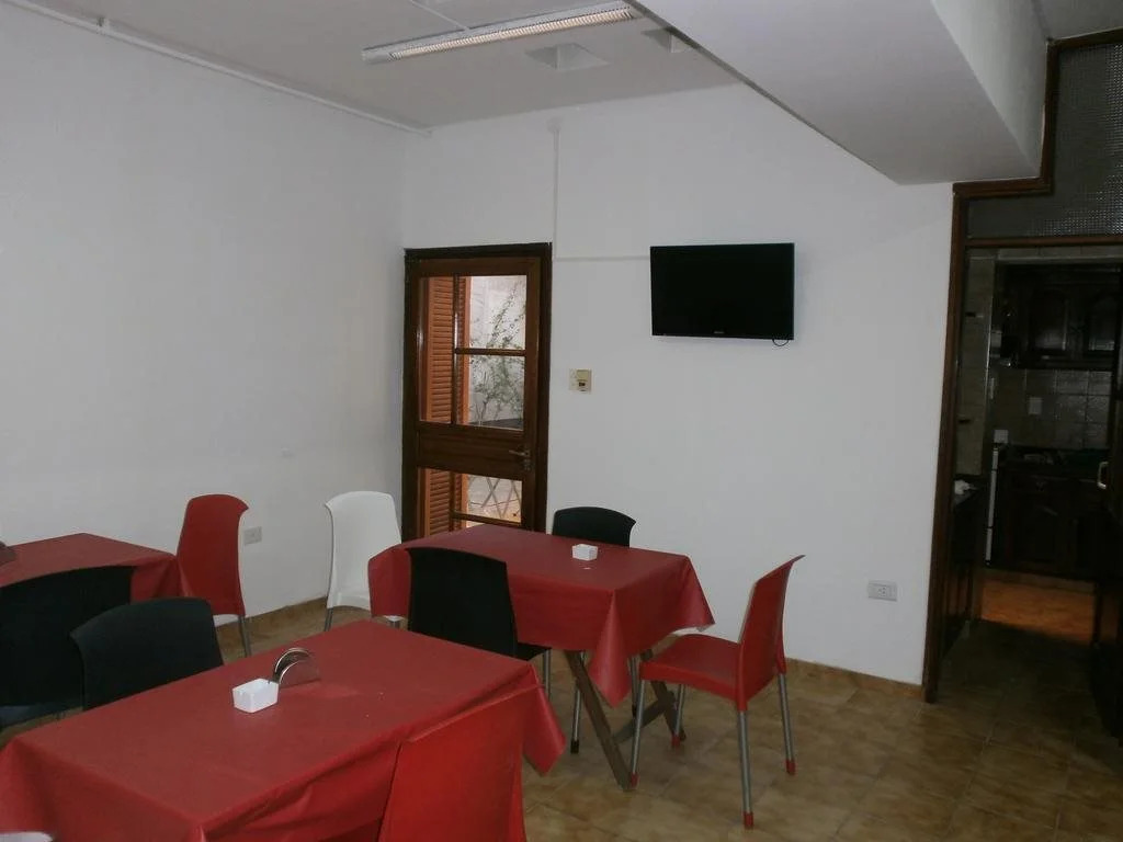 huellas HOSTEL