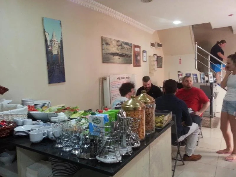 Kral Mert Hotel