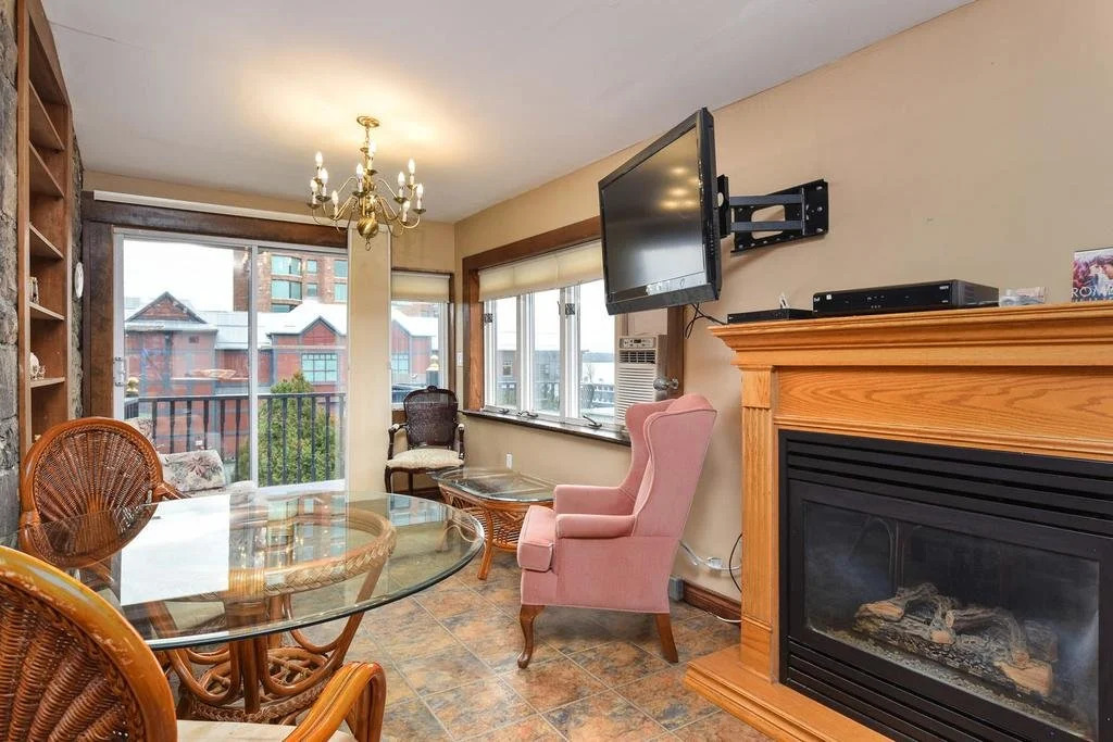 Noble Suites