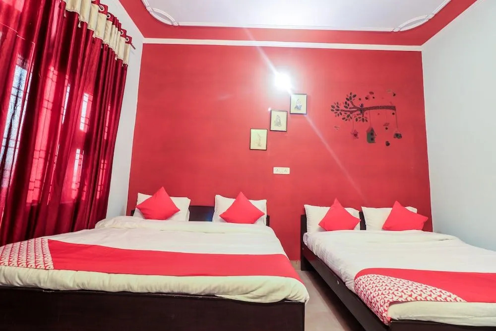OYO 24228 Hotel Hans