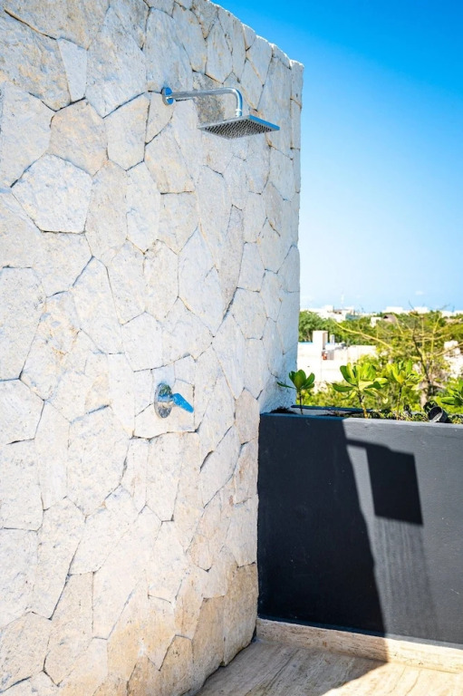 Studio Apt, Great Location, Amazing Rooftop Pool