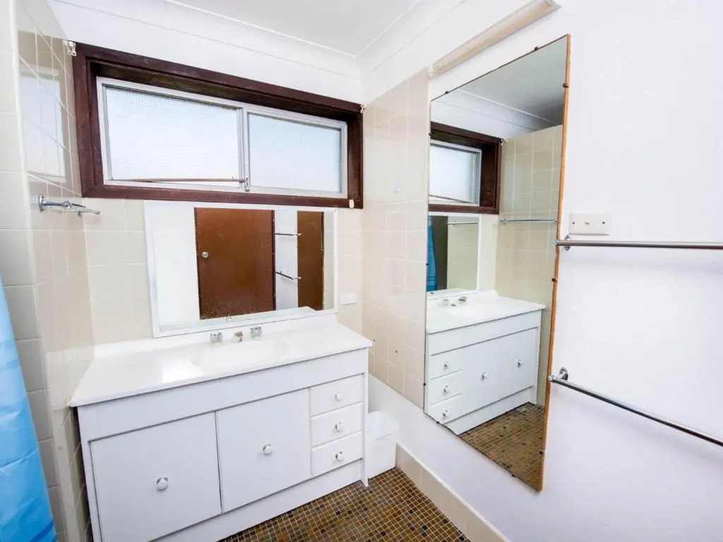 Castaways Unit 8 - Shoal Bay
