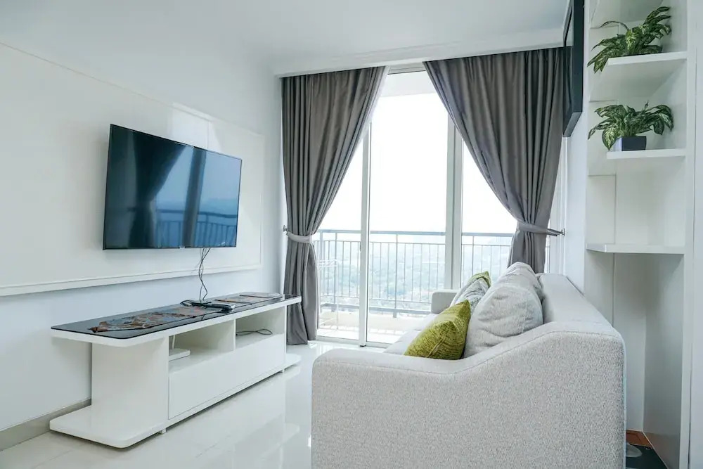 Stunning 2 Bedrooms Apartment at Ancol Mansion