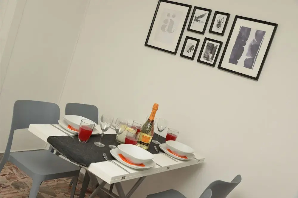 Central Apartment Guisan in Paradiso