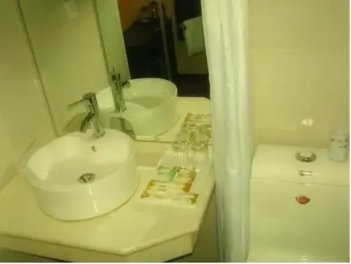 Suba Hotel Xian Wenyi Road