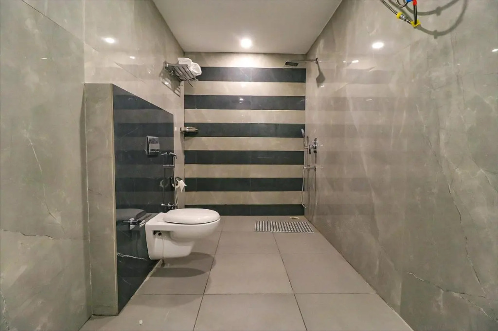 FabHotel Prime K9 Regency
