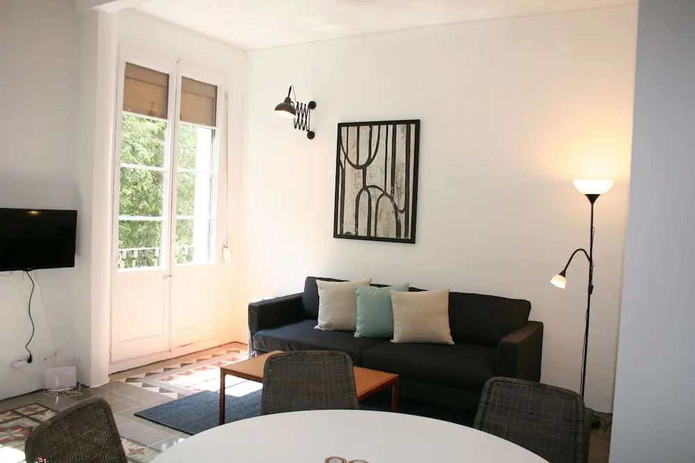Avenida Apartments Sepulveda