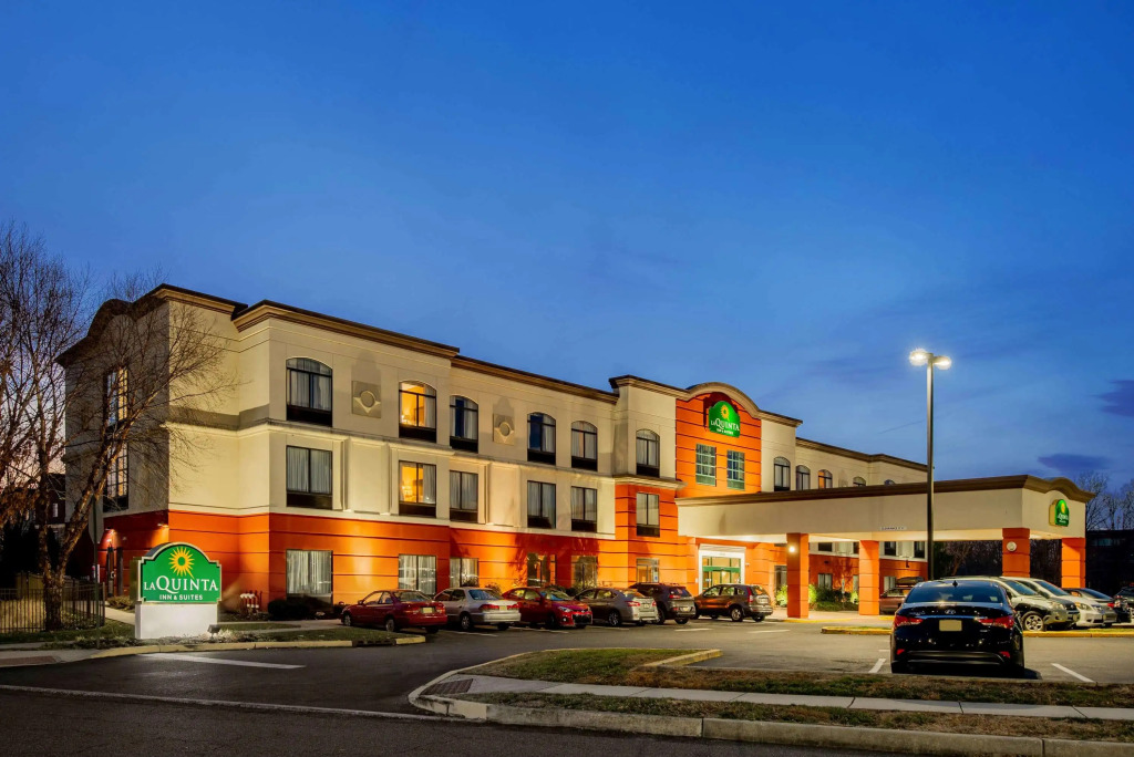 La Quinta by Wyndham Mt. Laurel - Philadelphia