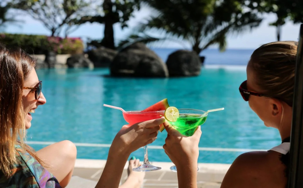 Tahiti Pearl Beach Resort