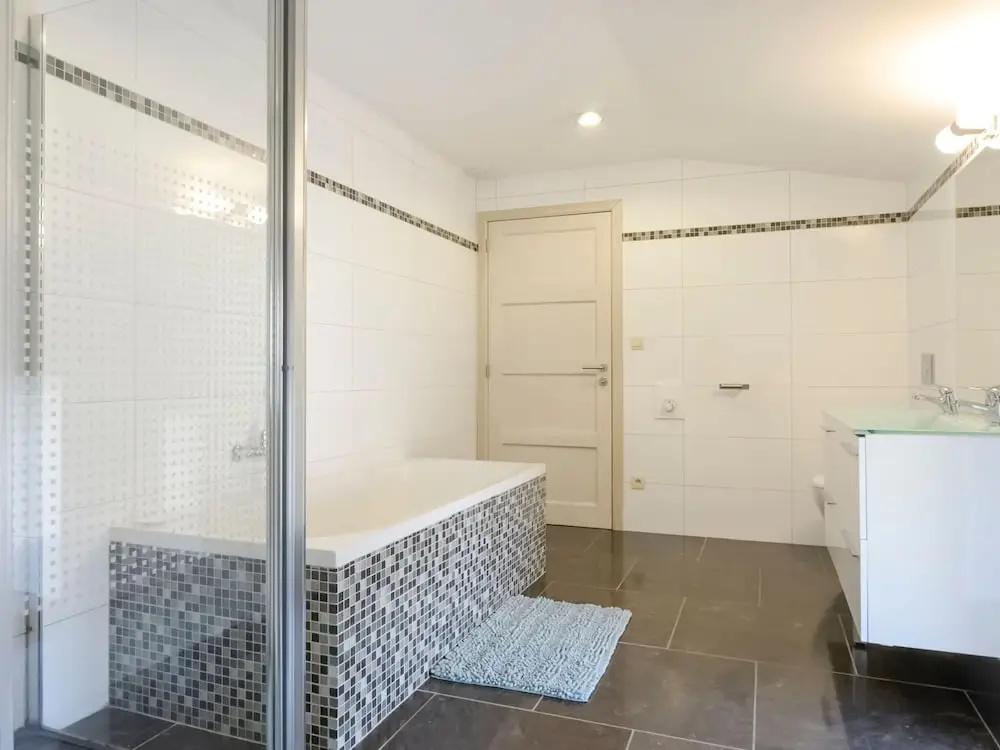 Magnificent Holiday Home In Manhay With Fenced Garden