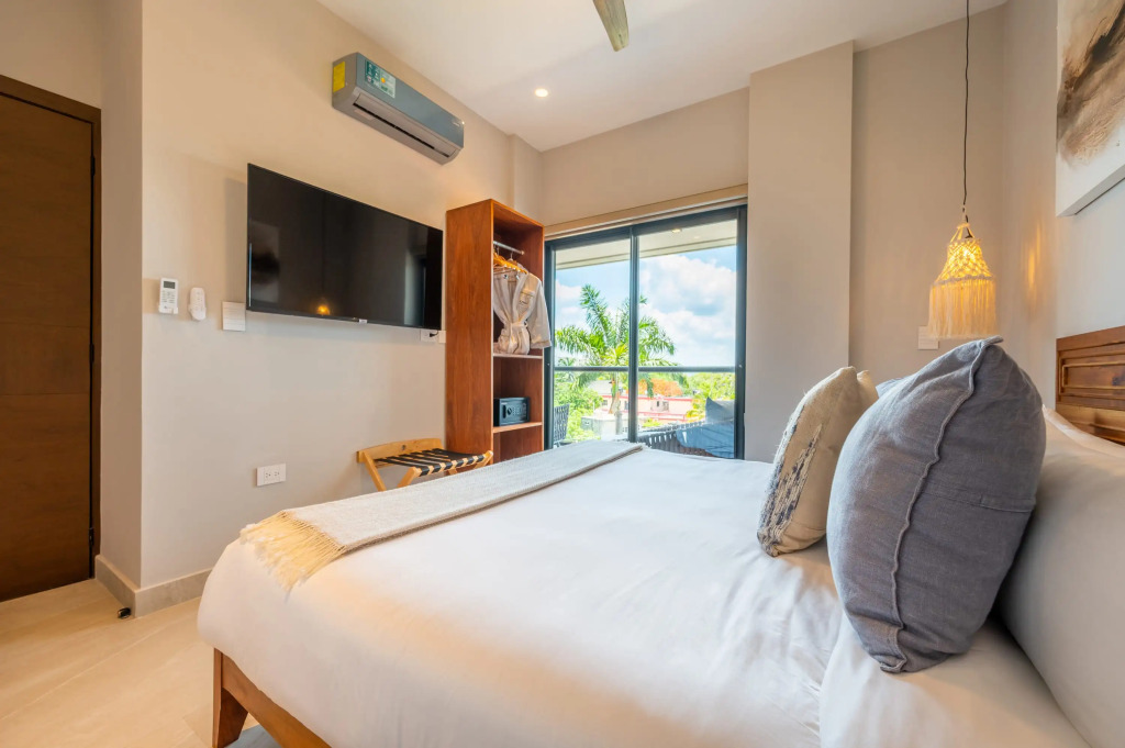 Kippal Bacalar Bedroom Balcony