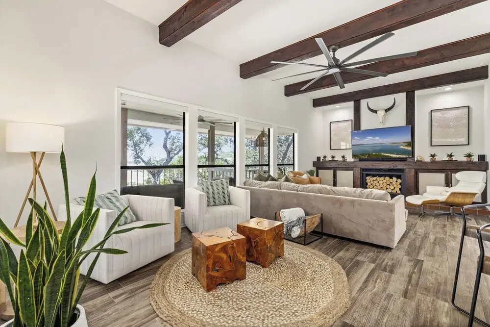 Lakefront, Private 3br, Dog-friendly Rental