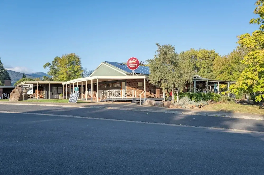 Dartmouth Hotel Pub