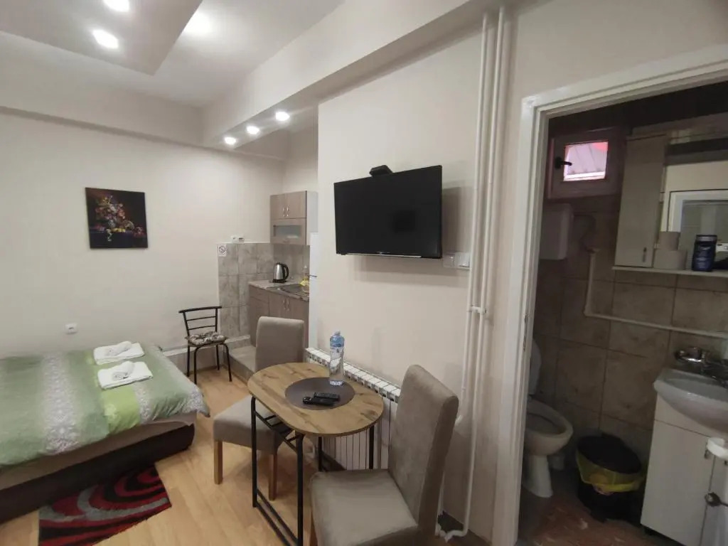 Apartments & Rooms -PANORAMA MDLL BELGRADE