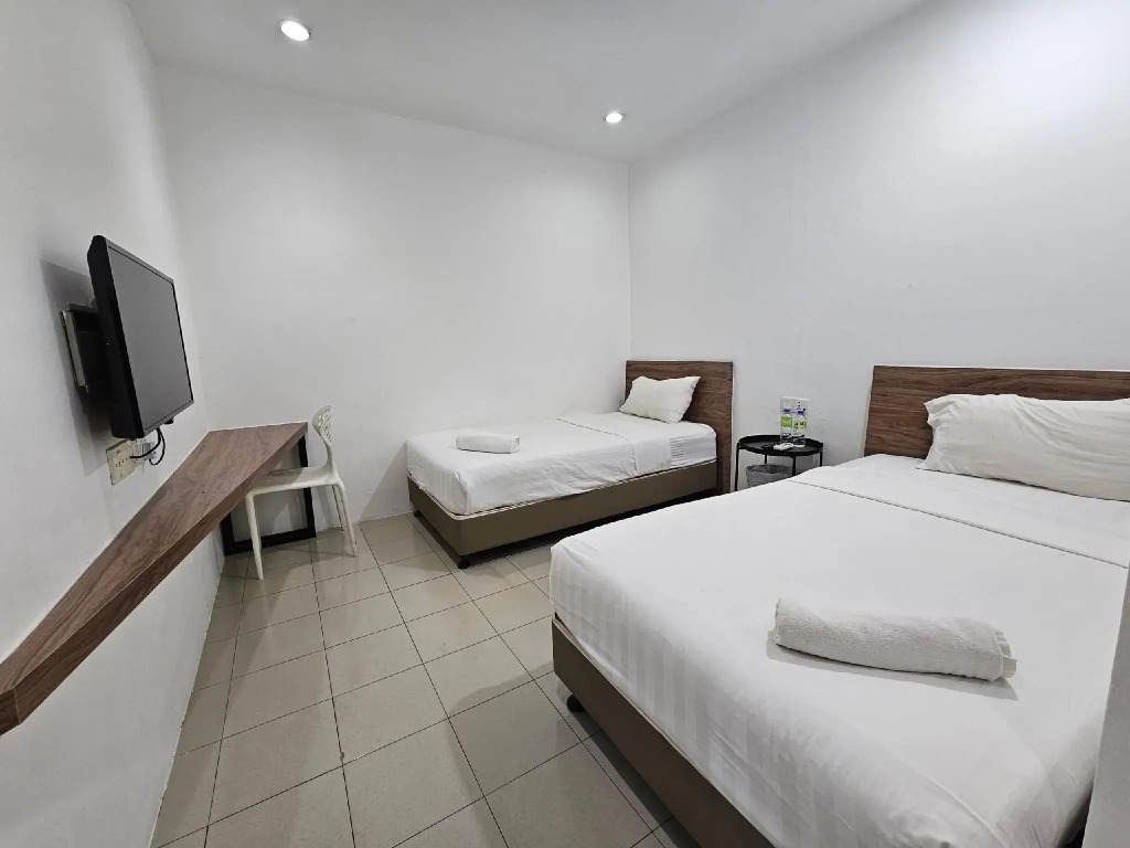 T Hotel Tandop