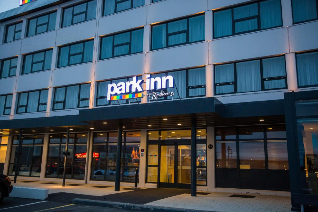 Park Inn by Radisson Reykjavik Keflavík Airport