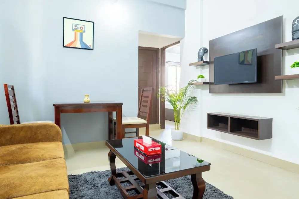 Housr 7th Cross Marathahalli Main Road