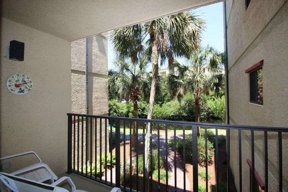 C 8 Xanadu 2 Br condo by RedAwning