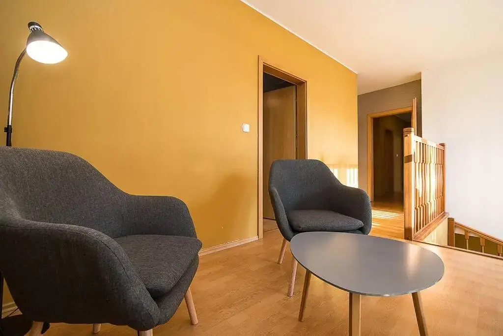 Great Terrace in Big, Central Flat