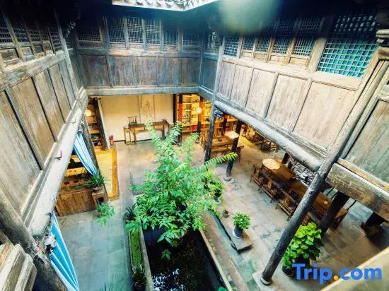 Lanxi Jiezi college fine bed and breakfast