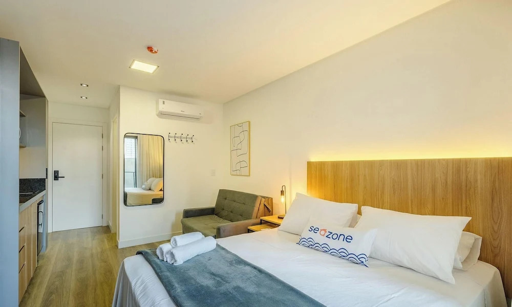 Studios in a Seaside Building, Close to Beto Carreiro at Penha Spot - Psob