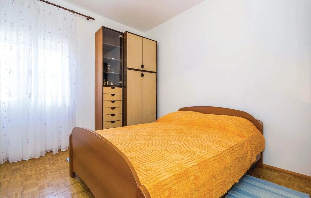 Beautiful Home in Baric Draga With 2 Bedrooms