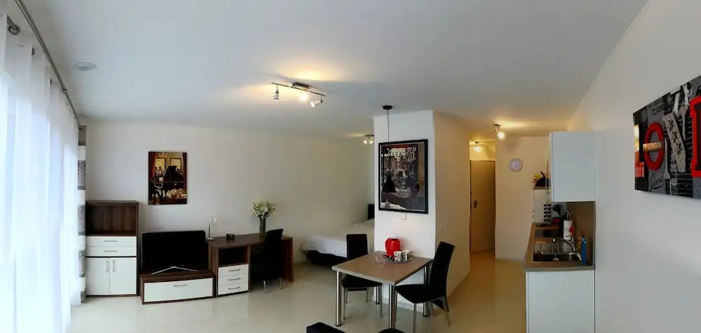 Mandarina Hotel STRASSEN