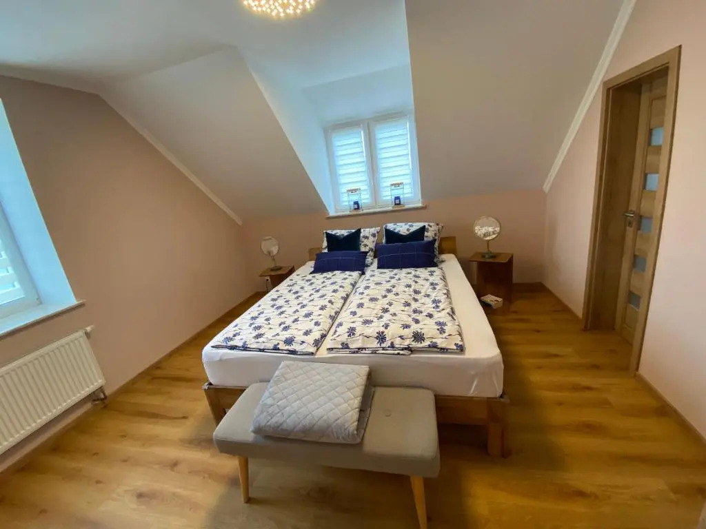 Schöne drei Raumwohnung. Hell,stilvoll, gemütlich.