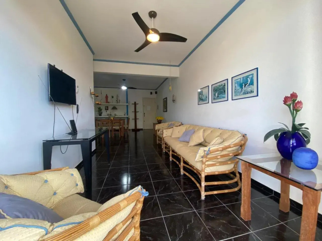 Apartamento na praia grande 350 m da praia ATE 08 PES