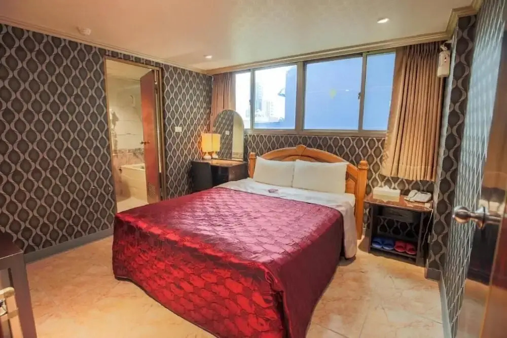 Pai Yueh Hotel