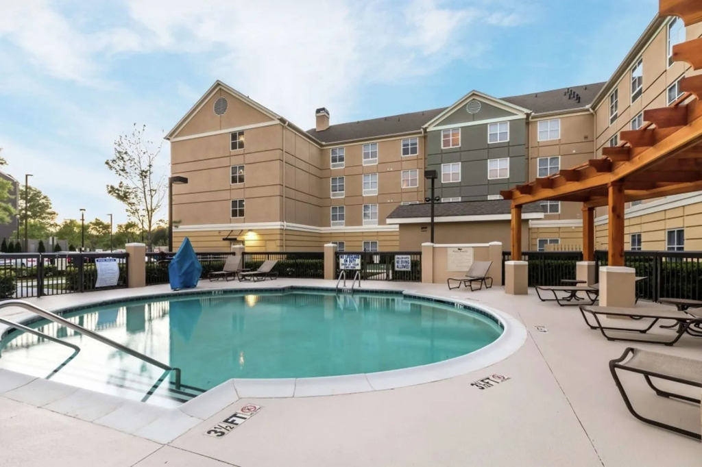Homewood Suites by Hilton at Carolina Point - Greenville