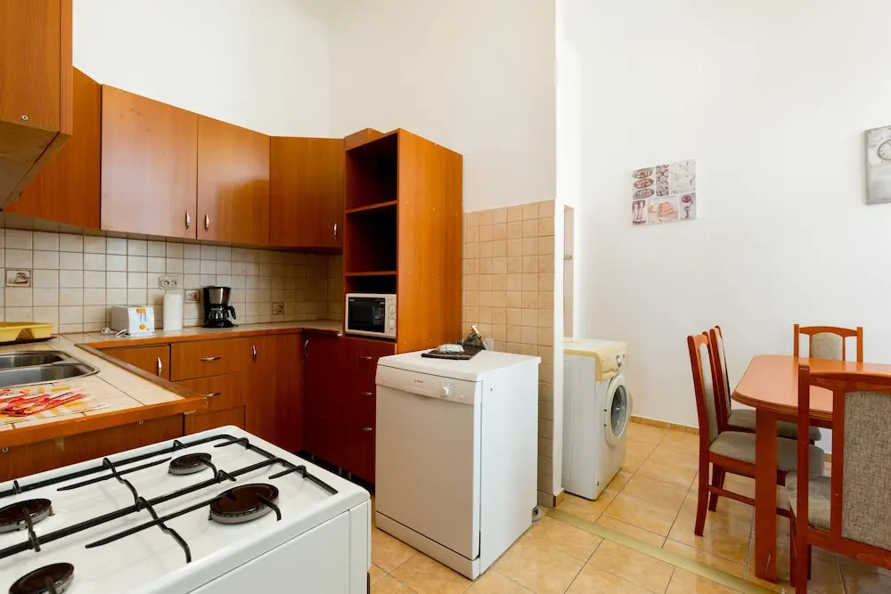 Budapest Apart-NAM-Queen Room