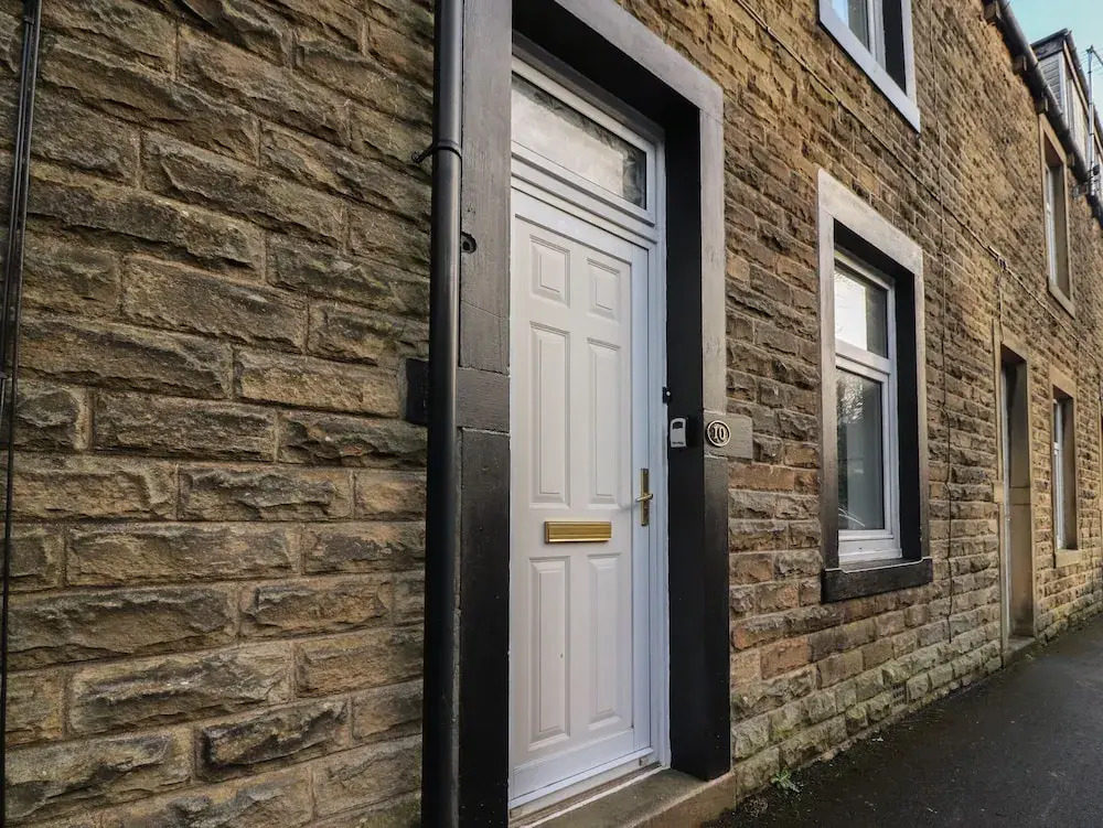 10 Haw Grove