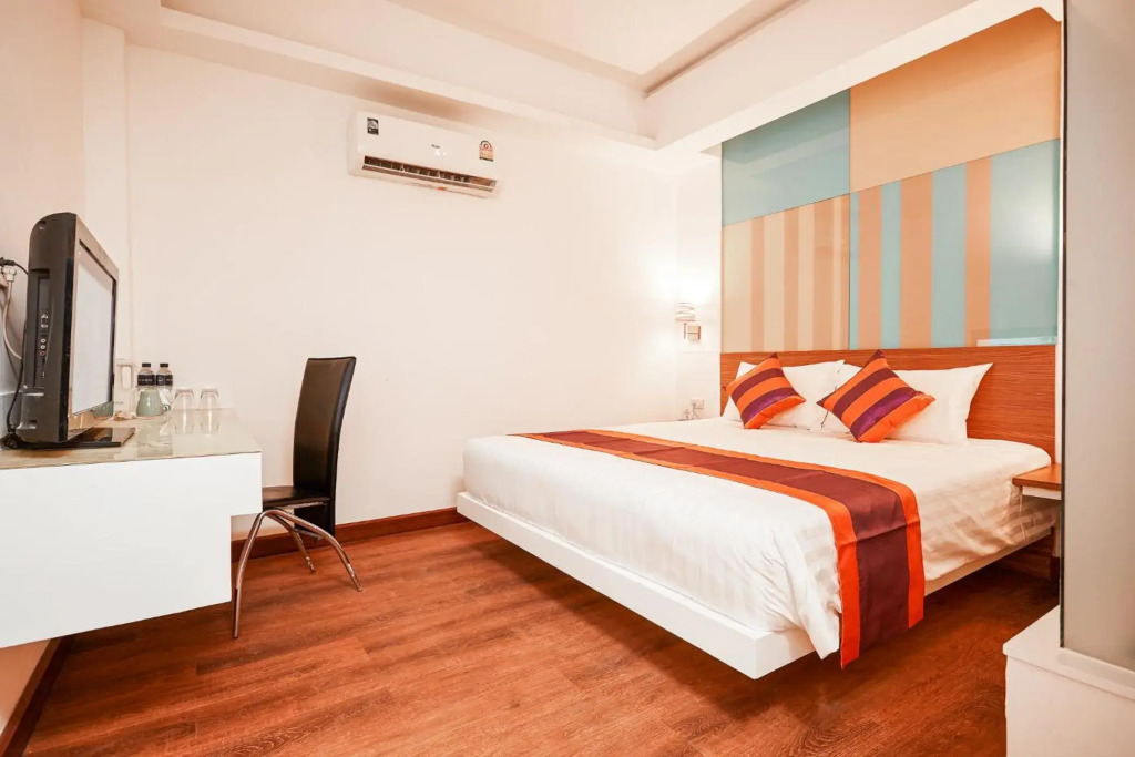 Отель Studio Asoke