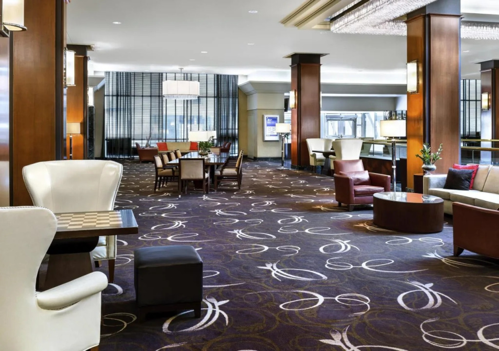 Sheraton Gateway Hotel in Toronto International Airport