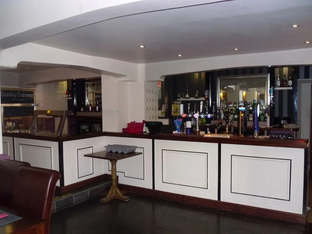Fourways Hotel