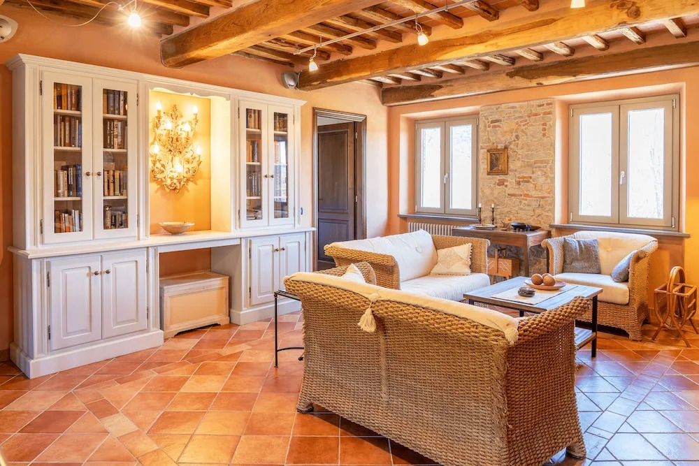 Villa Fenice - Elegant Country House