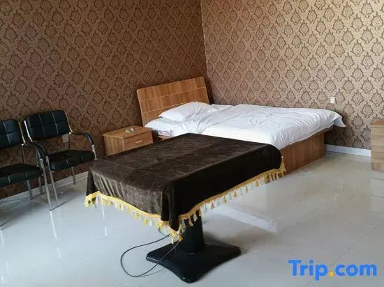 Kulunqi Yuxin Fashion Hotel