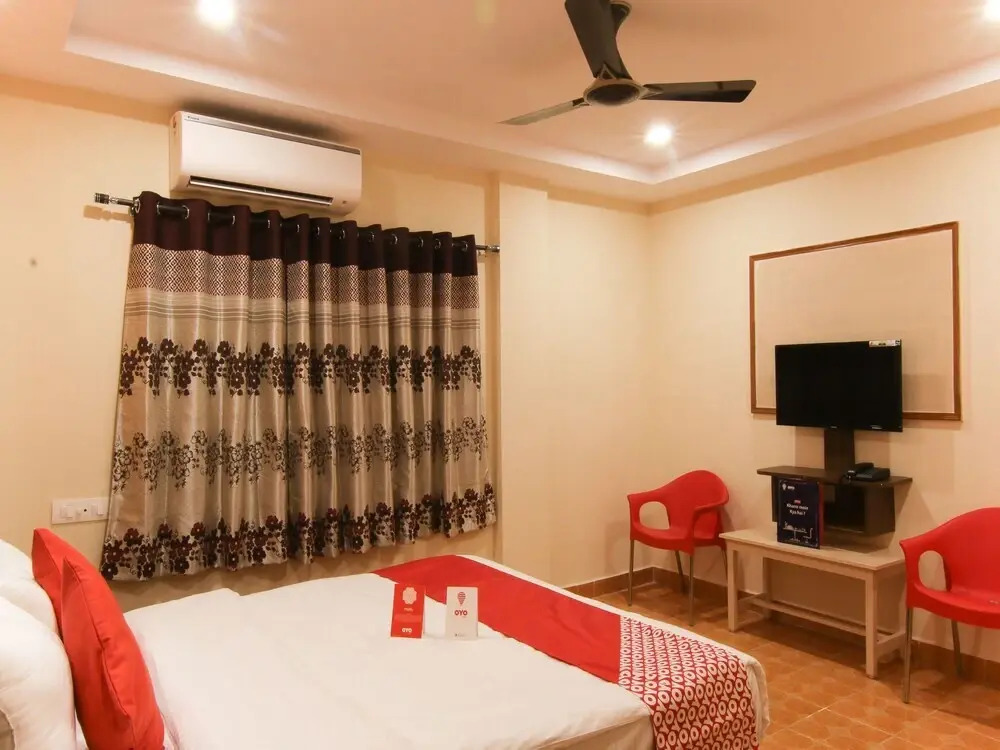 Vamsi Krishna By OYO Rooms