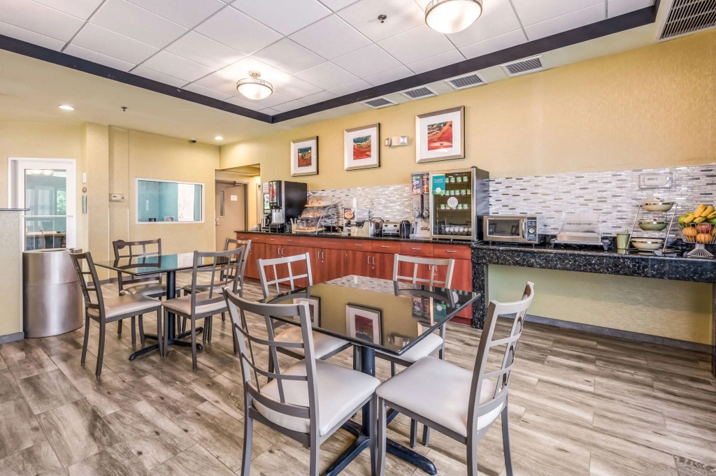 Rodeway Inn Poughkeepsie