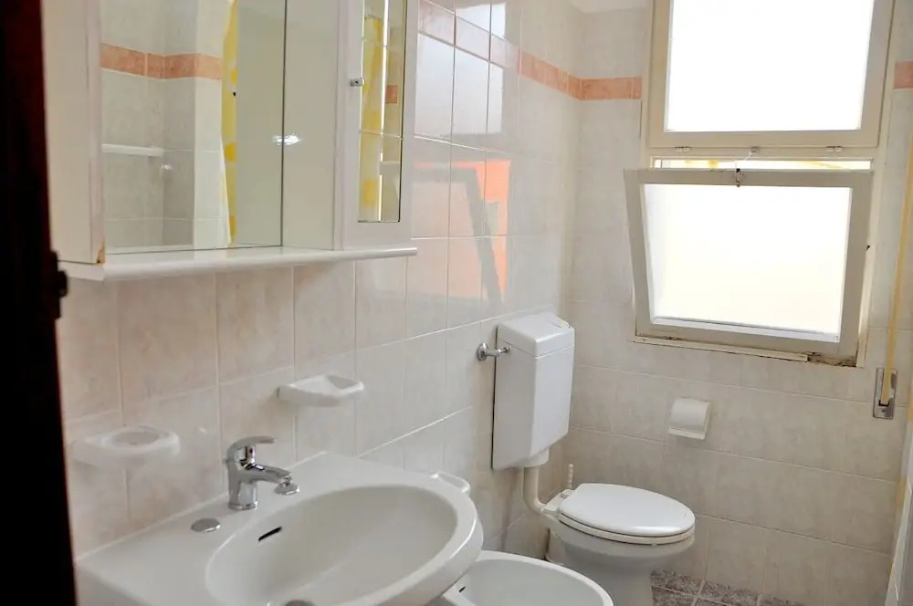 Spacious Seaside Flat for Large Families
