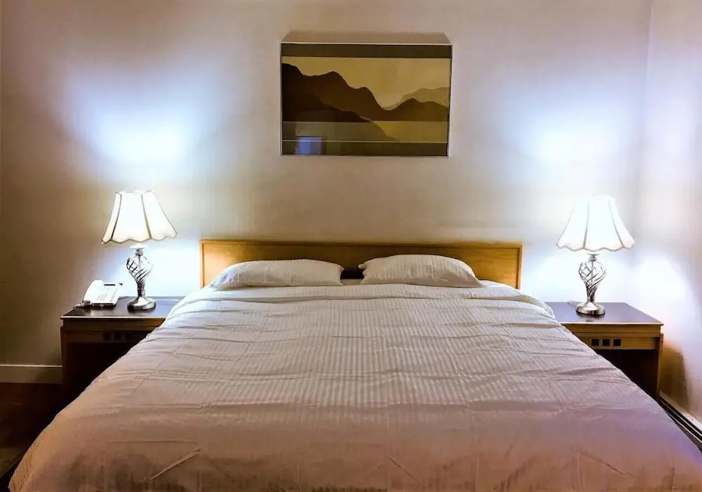 Country Garden Inn