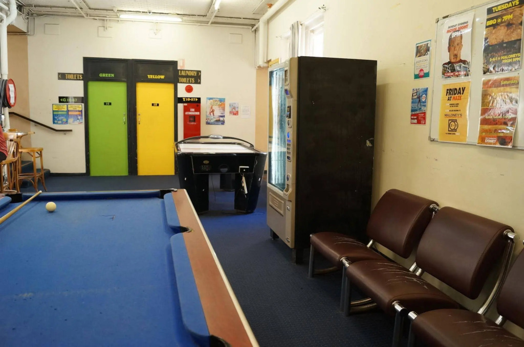 Maze Backpackers - Sydney