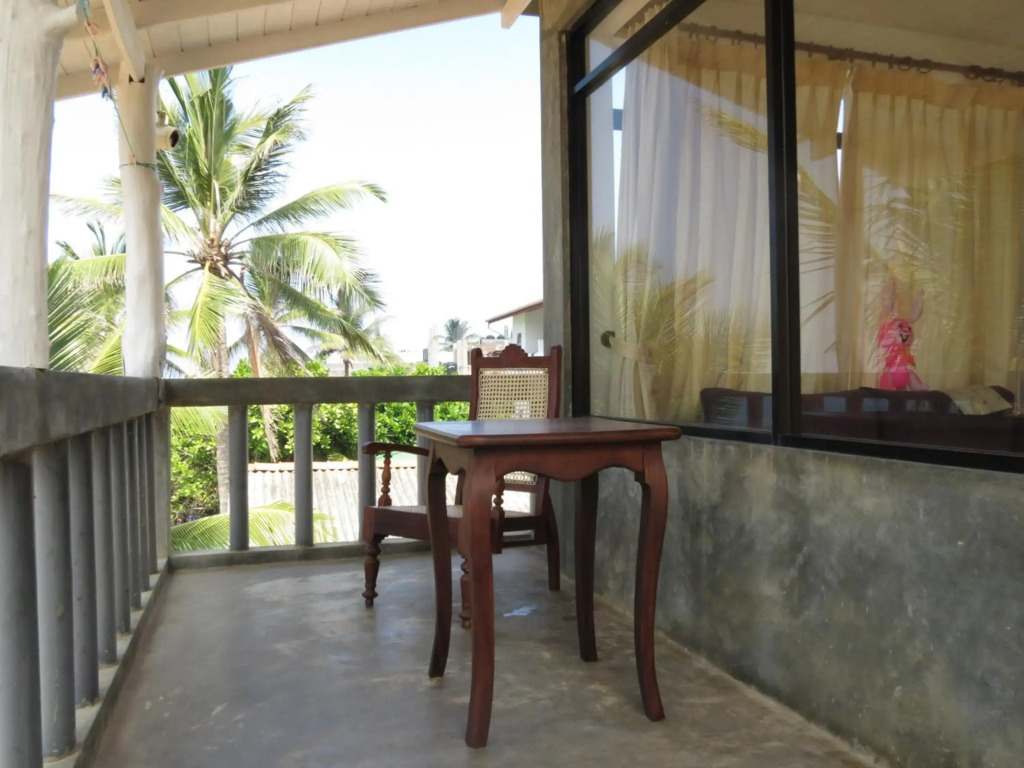 Mountain Wave Hotel and Surfshop