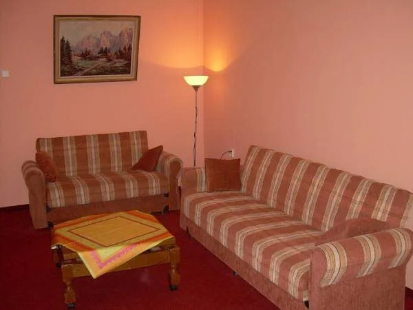 Kamil Apartments